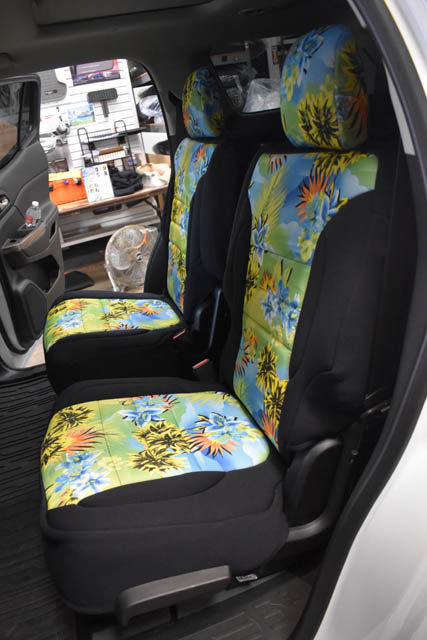Chevrolet Traverse Pattern Seat Covers, Hippie Car Seat Covers