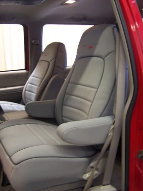 Chevrolet Suburban Full Piping Seat Covers